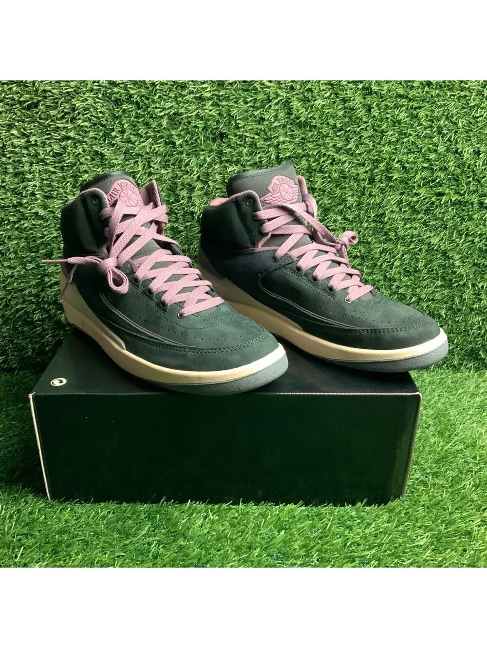 Nike Air Jordan 2 Retro Off Noir-Mauve Womens Sz 11-Mens Sz 9.5